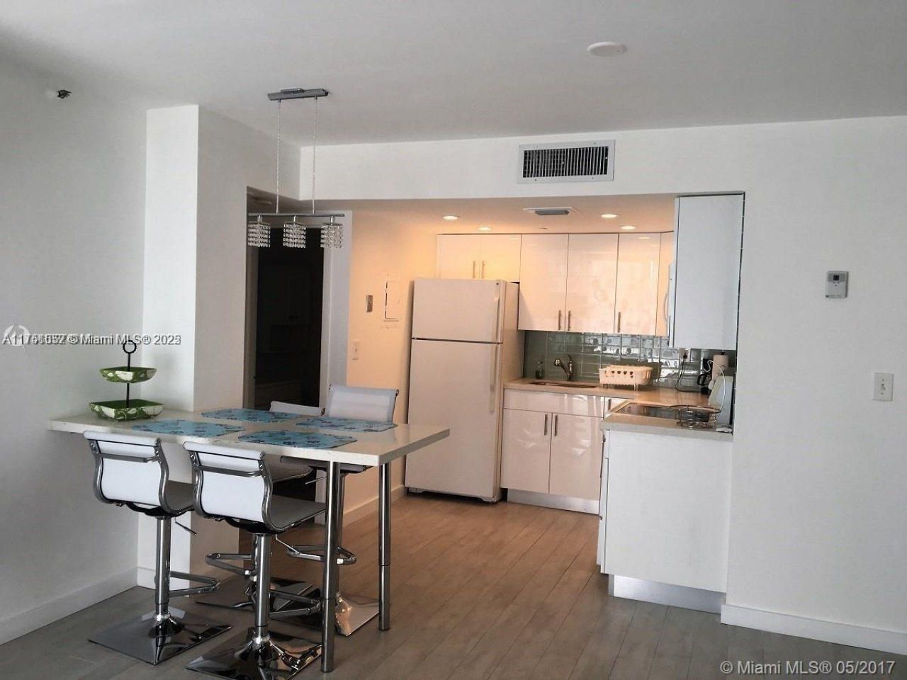 1035 West Ave, Unit 708, Miami Beach, FL 33139 Photo