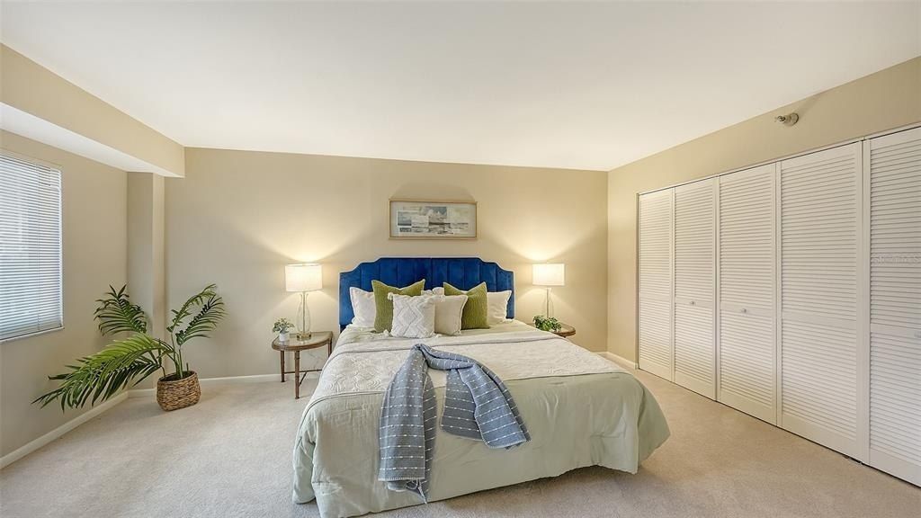 11 Sunset Drive, Unit 303, Sarasota, FL 34236 Photo