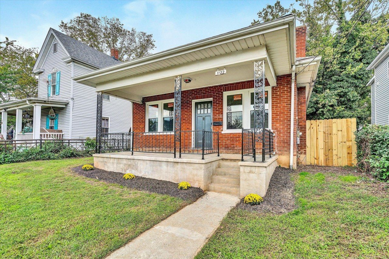 1122 Dale Ave Se, Roanoke, VA 24013 Main Photo