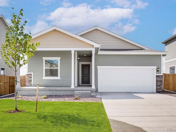 48215 Shetland Drive, Bennett, CO 80102