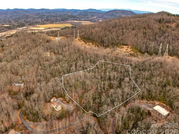 611B Aberdeen Lane, Pisgah Forest, NC 28768