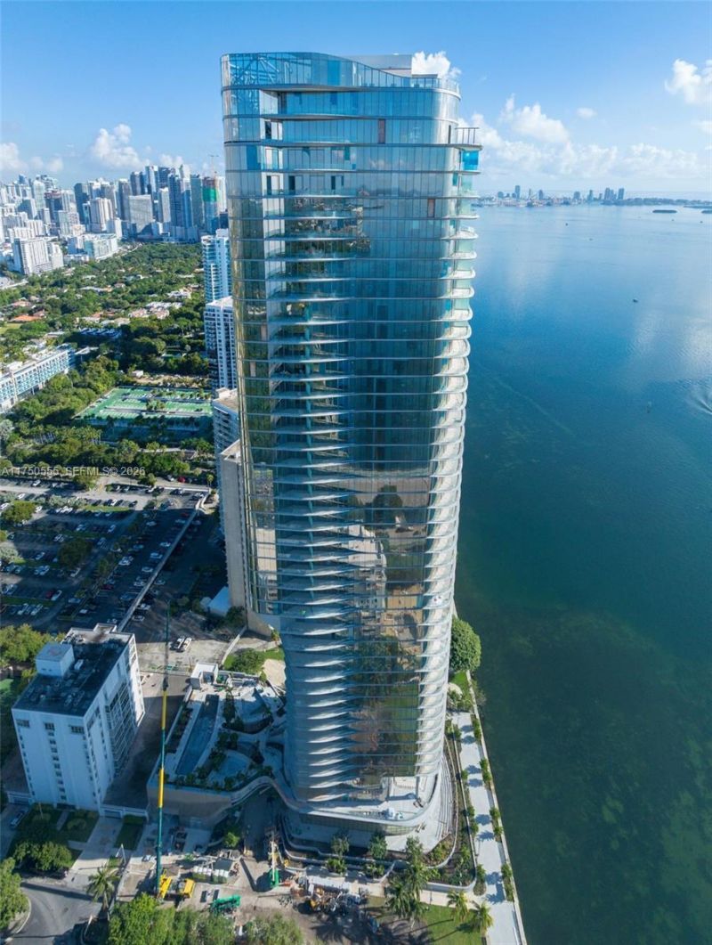 175 SE 25 Rd, Unit 3902, Miami, FL 33129 Photo