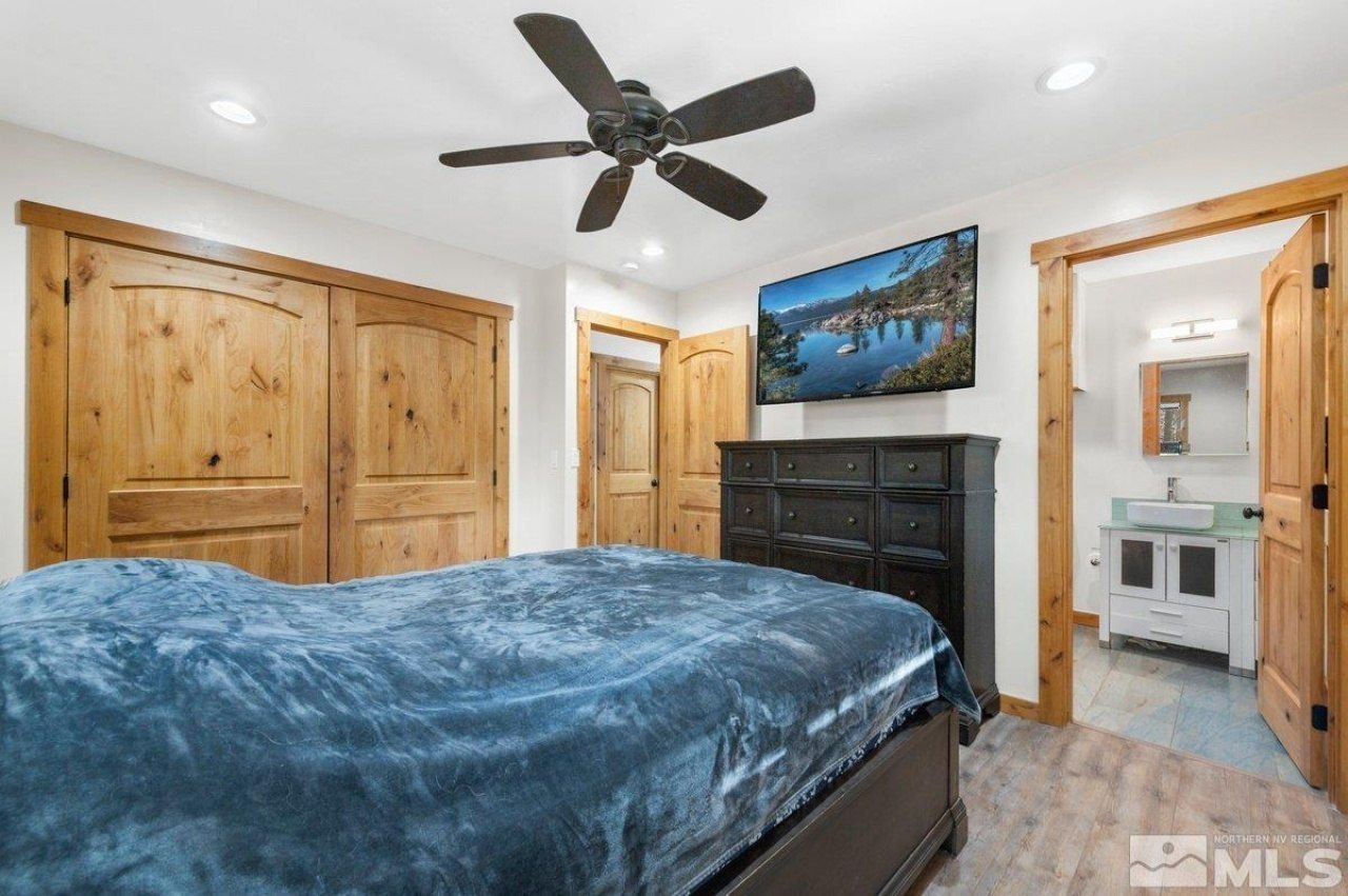 190 Meadow, Stateline, NV 89449 Photo