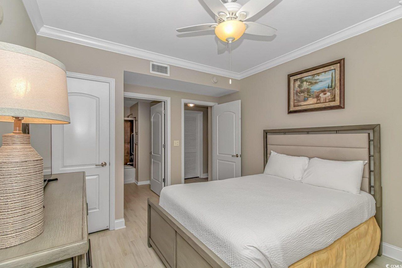 100 North Beach Blvd. Photo 12