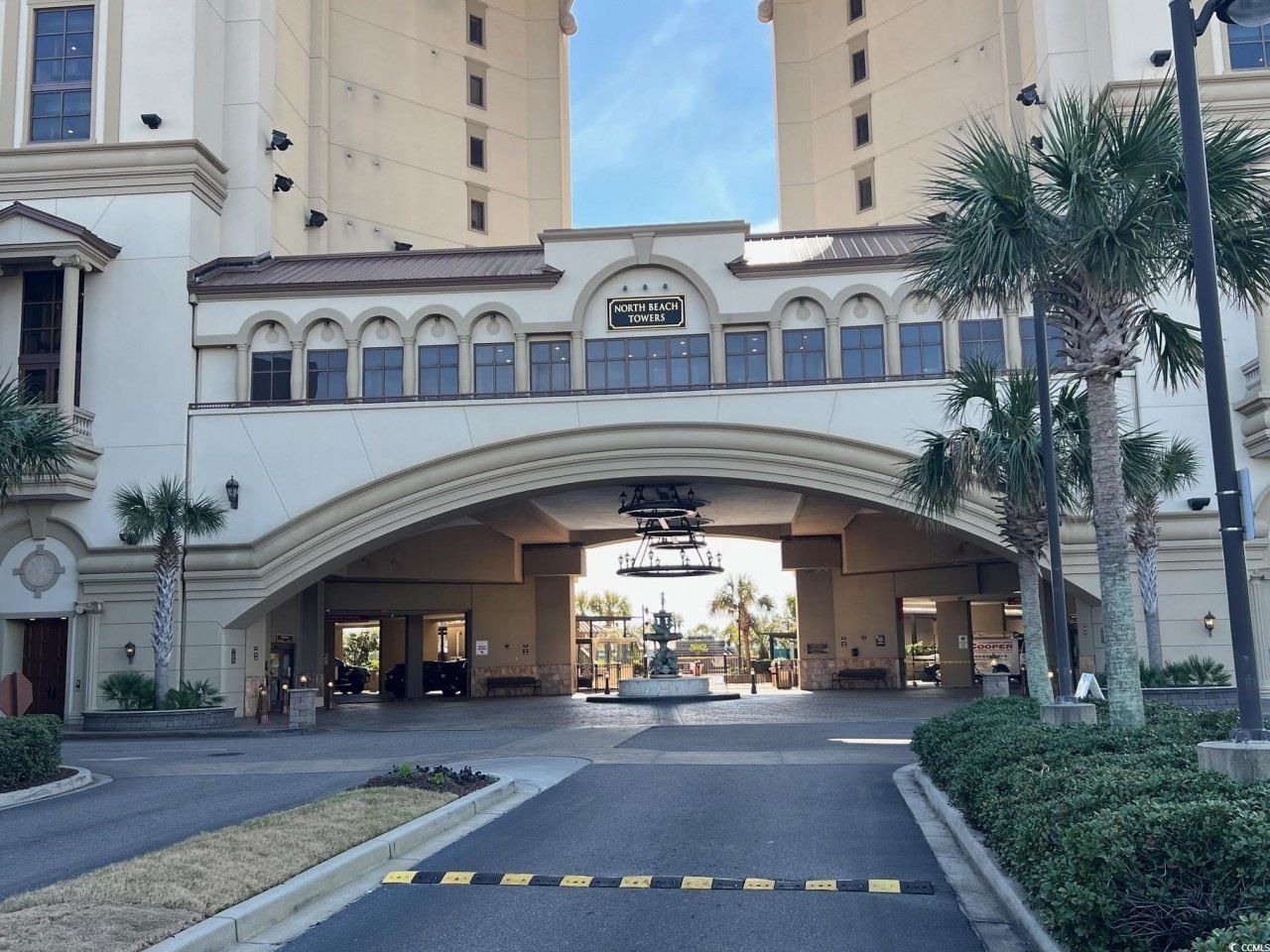 100 North Beach Blvd. Photo 24