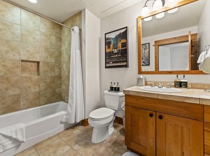 8001 Northstar Drive, Truckee, CA 96161 Photo