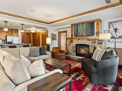 8001 Northstar Drive, Truckee, CA 96161 Photo