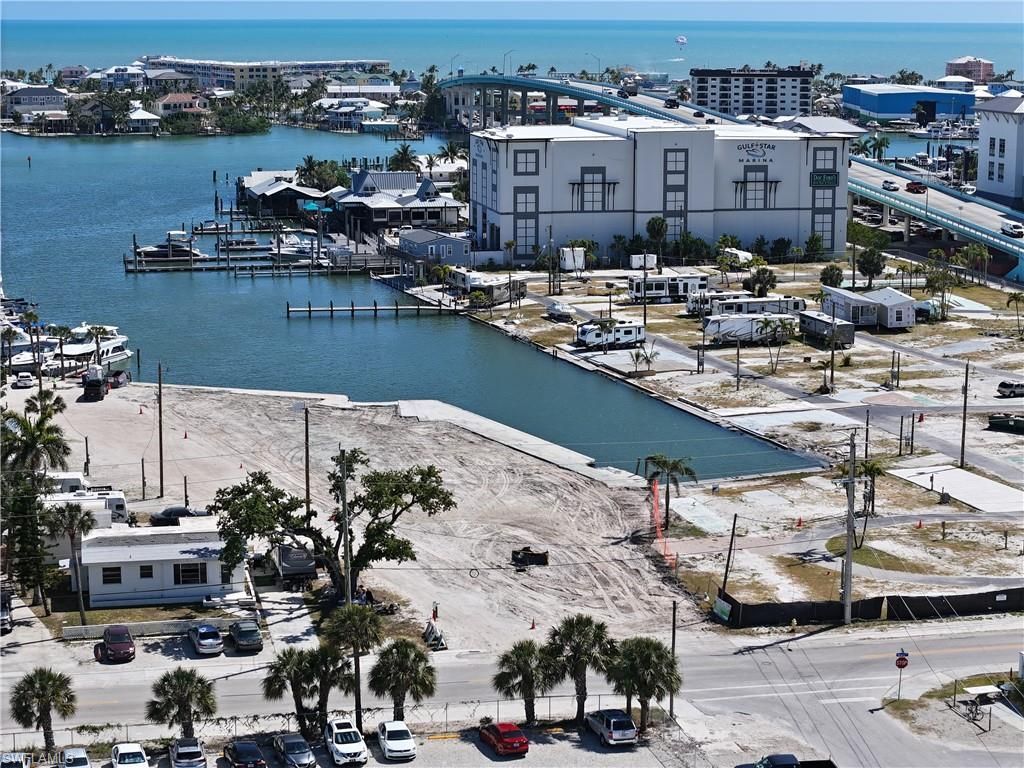 1100 Main St, Fort Myers Beach, FL 33931 Photo