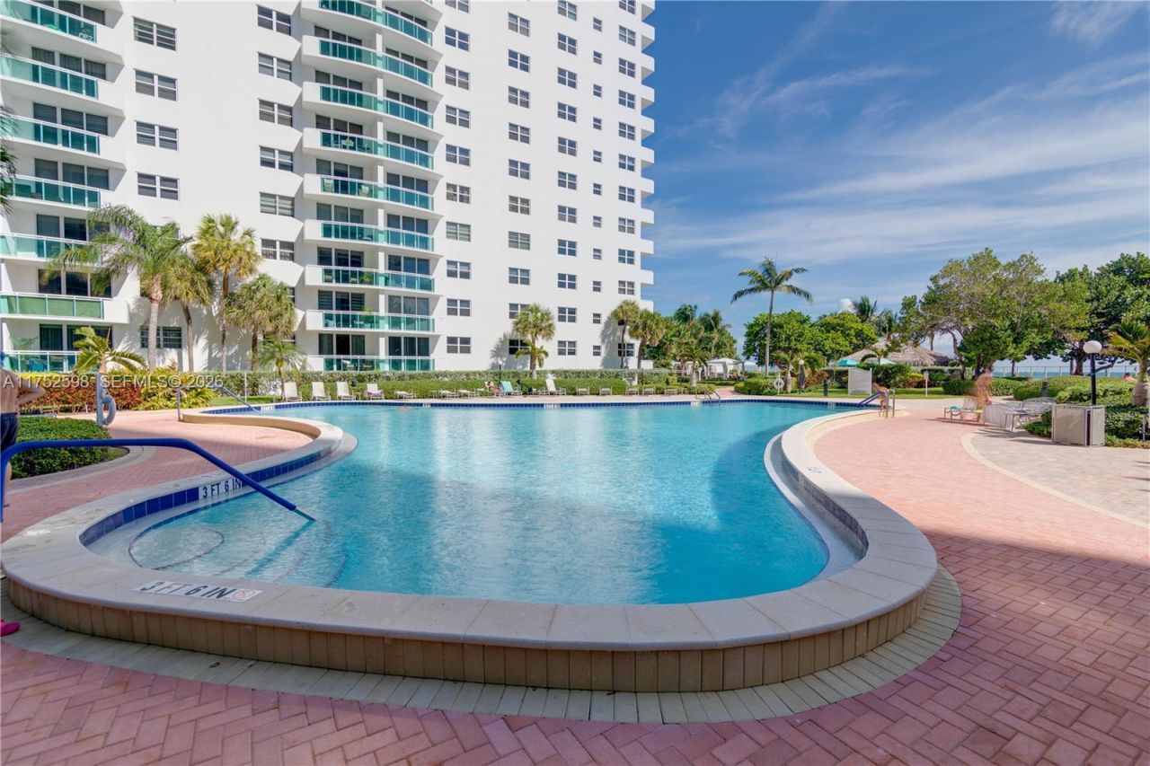 3001 S Ocean Dr, Unit 645, Hollywood, FL 33019 Photo