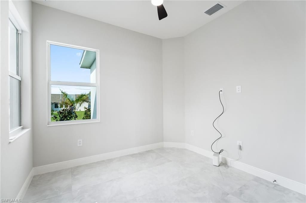 428 SW 53rd Ter, Cape Coral, FL 33914 Photo