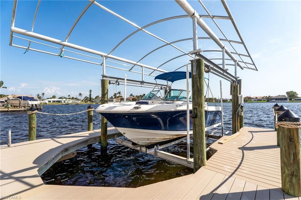 428 SW 53rd Ter, Cape Coral, FL 33914 Photo