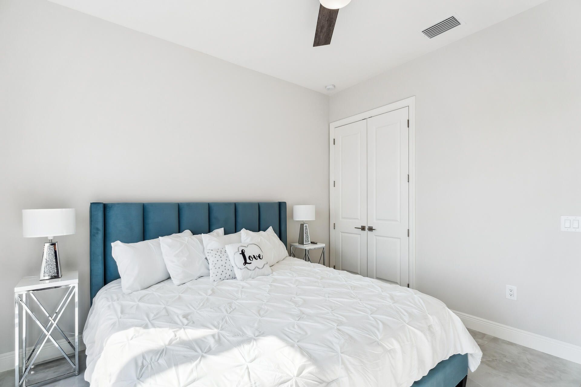 428 SW 53rd Ter, Cape Coral, FL 33914 Photo