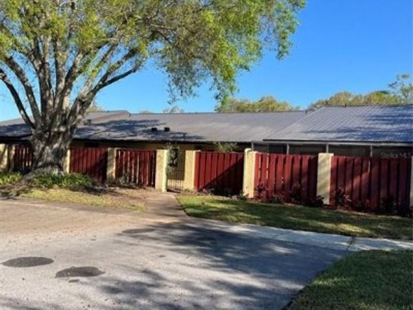 683 BROADMOOR CIRCLE, Unit 683, WINTER HAVEN, FL 33884