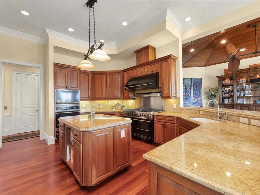 Property Image 32
