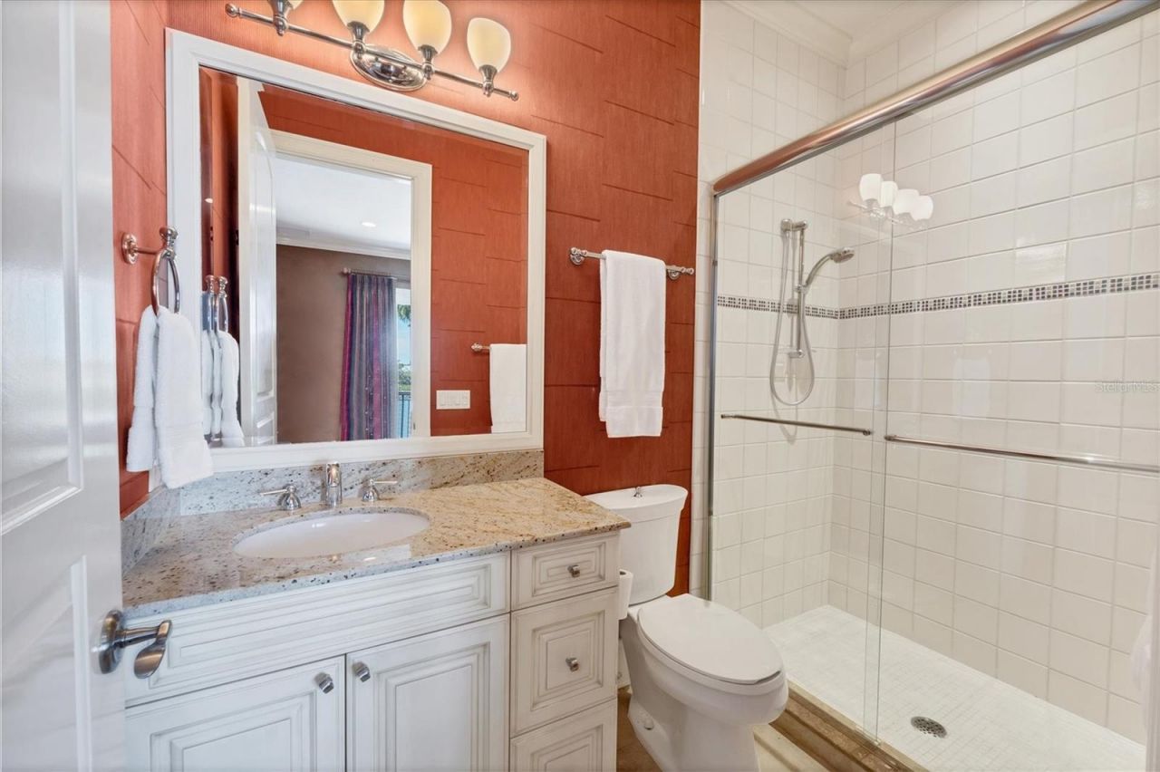 1137 N Lake Shore Drive, Sarasota, FL 34231 Photo