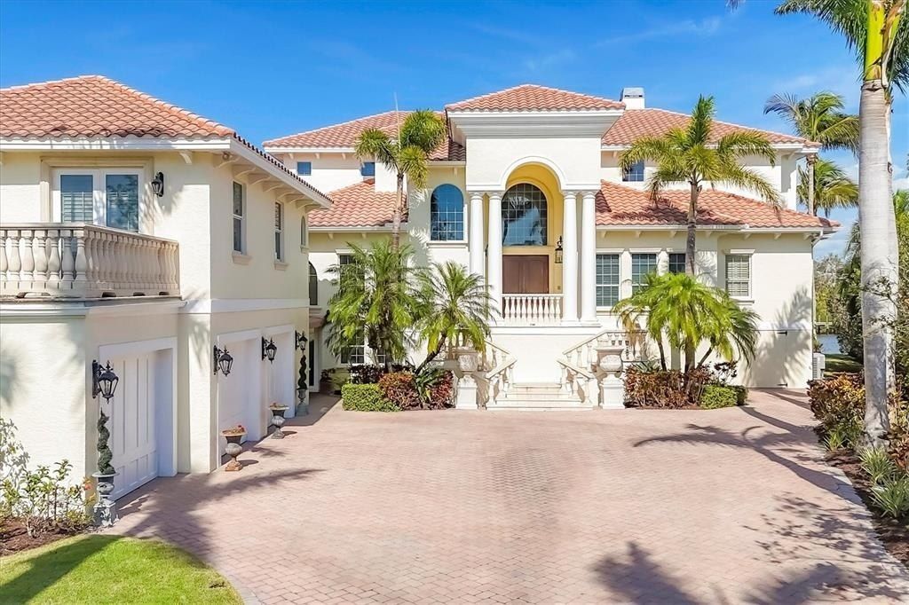 1137 N Lake Shore Drive, Sarasota, FL 34231 Photo