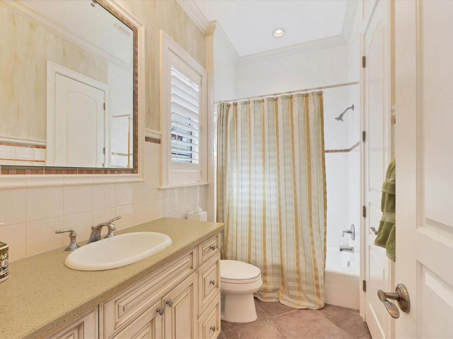Property Image 62