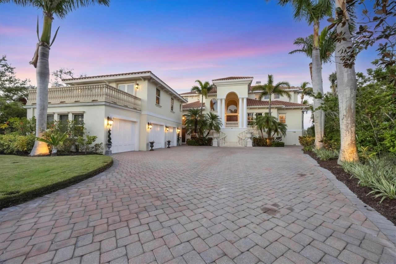 1137 N Lake Shore Drive, Sarasota, FL 34231 Photo