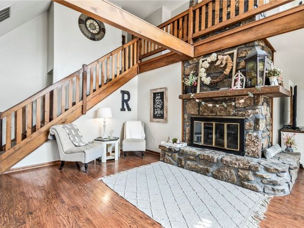 19941 Edgewood Circle, Siloam Springs, AR 72761