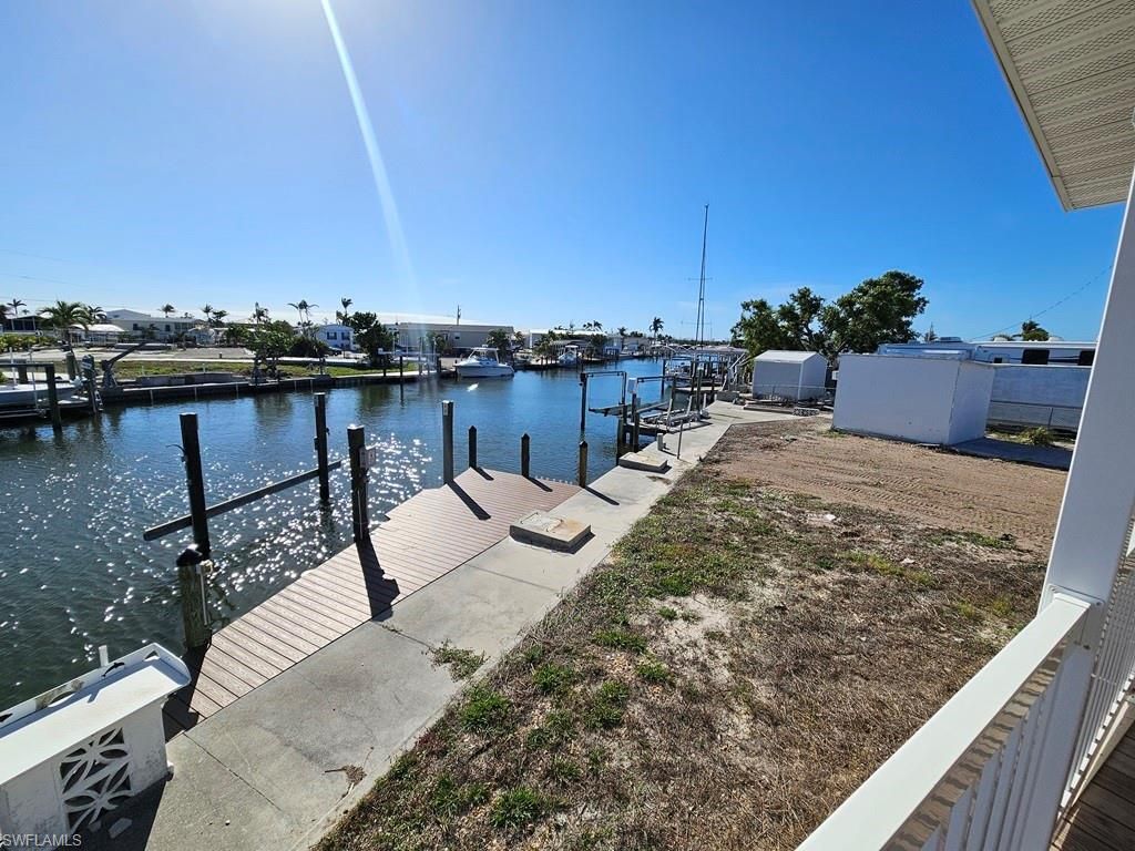 3763 Dewberry Ln, Saint James City, FL 33956 Photo