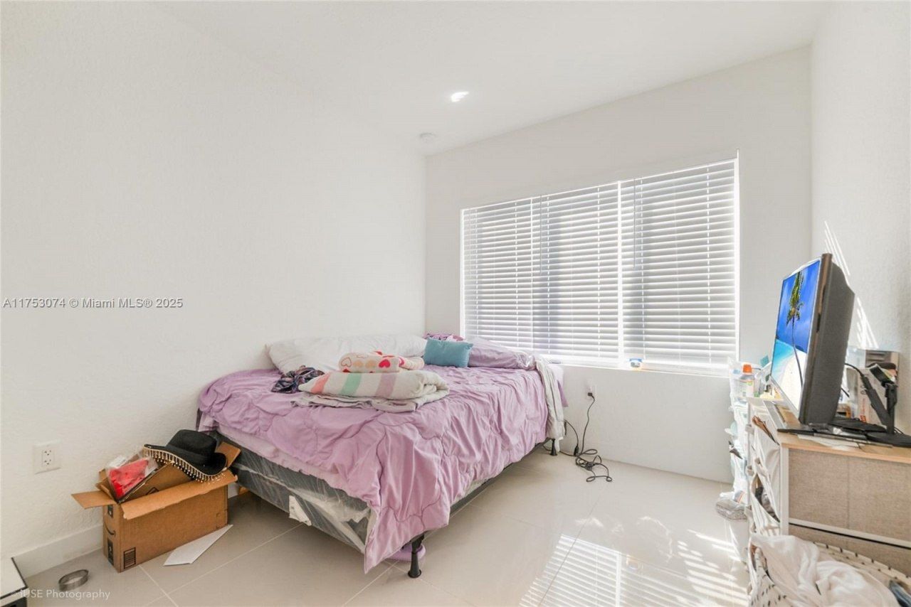 25616 SW 143rd Path, Homestead, FL 33032 Photo