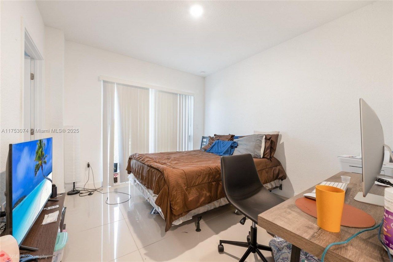 25616 SW 143rd Path, Homestead, FL 33032 Photo