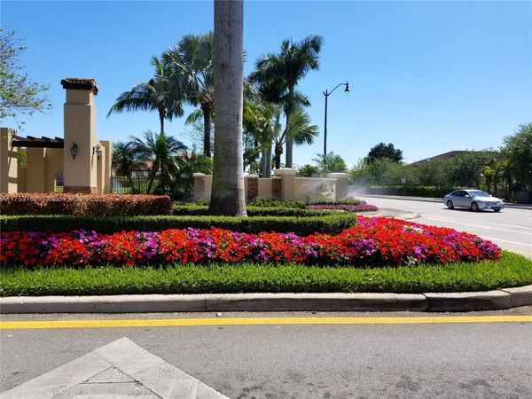 3395 NE 9th St, Unit 103, Homestead, FL 33033