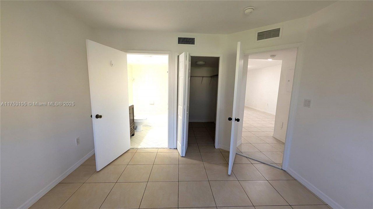 3395 NE 9th St, Unit 103, Homestead, FL 33033 Photo