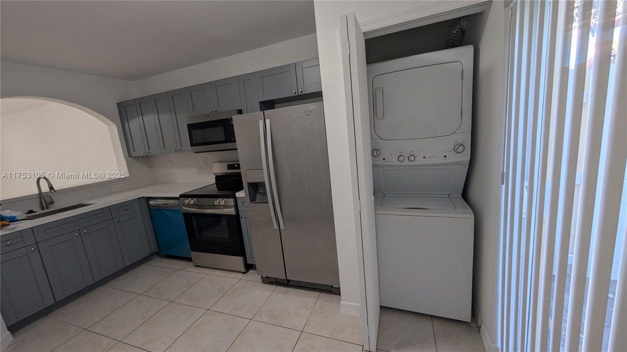 3395 NE 9th St, Unit 103, Homestead, FL 33033 Photo