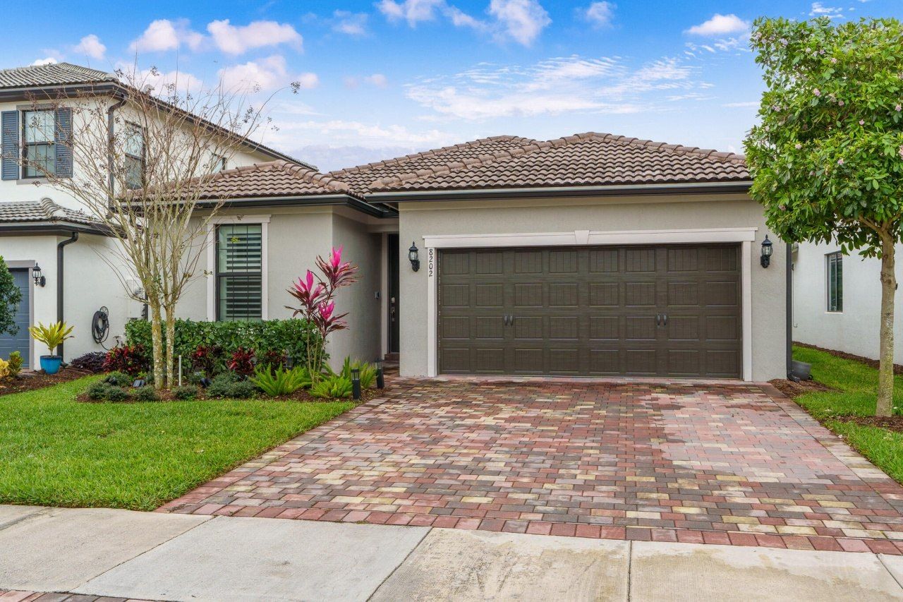 8202 Cadre Noir Road, Lake Worth, FL 33467 Photo