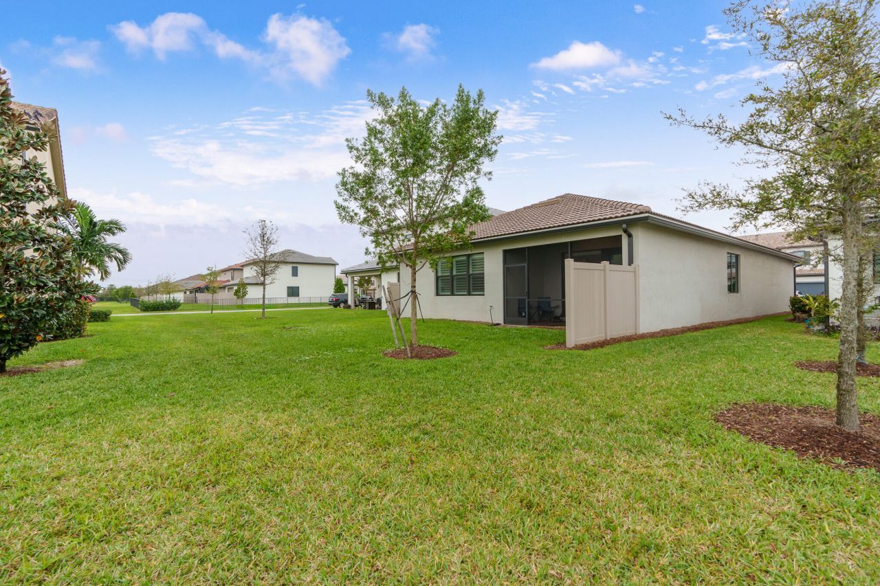 8202 Cadre Noir Road, Lake Worth, FL 33467 Photo