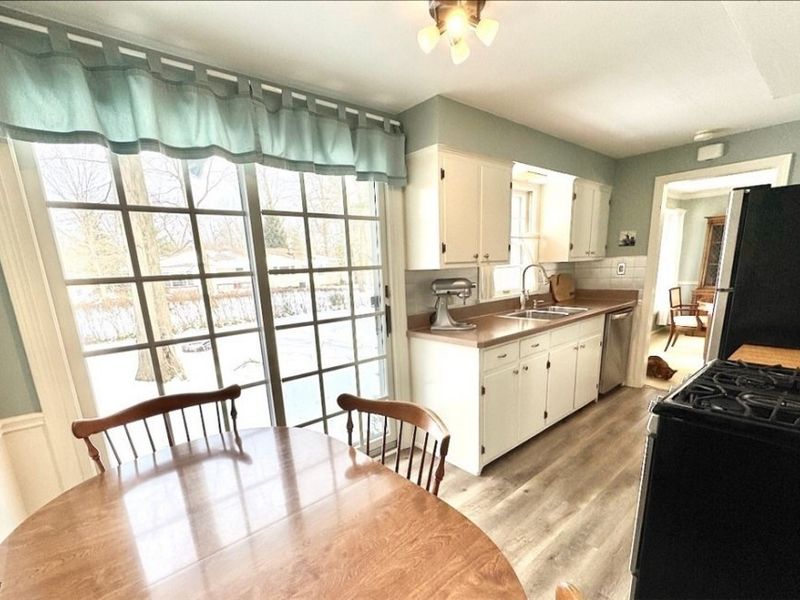 6205 S Woodlane Drive, Mayfield Village, OH 44143 Photo 12