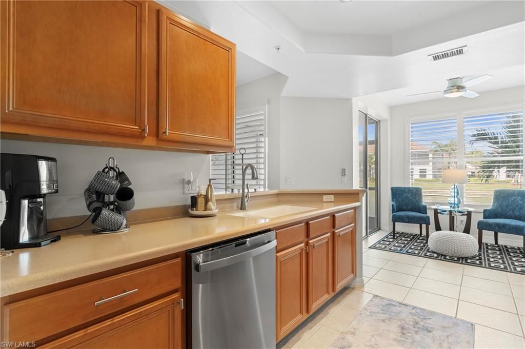 11611 Navarro Way, Unit 2006, Fort Myers, FL 33908 Photo