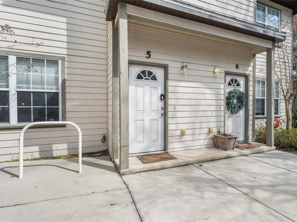 235 SE 16TH AVENUE, Unit 5, GAINESVILLE, FL 32601