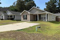 94 Winterberry Lane photo 4