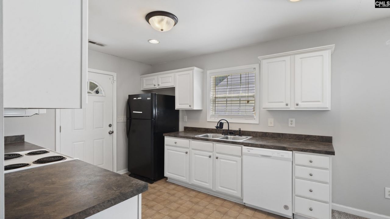 94 Winterberry Lane Photo 7