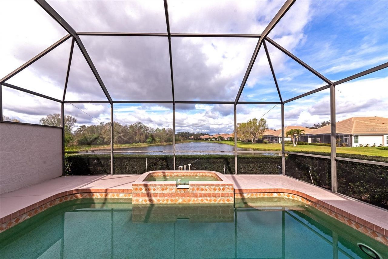 8310 Tartan Fields Circle, Lakewood Ranch, FL 34202 Photo