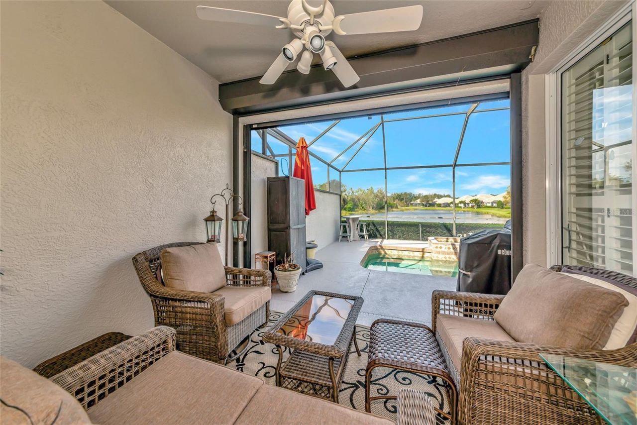 8310 Tartan Fields Circle, Lakewood Ranch, FL 34202 Photo