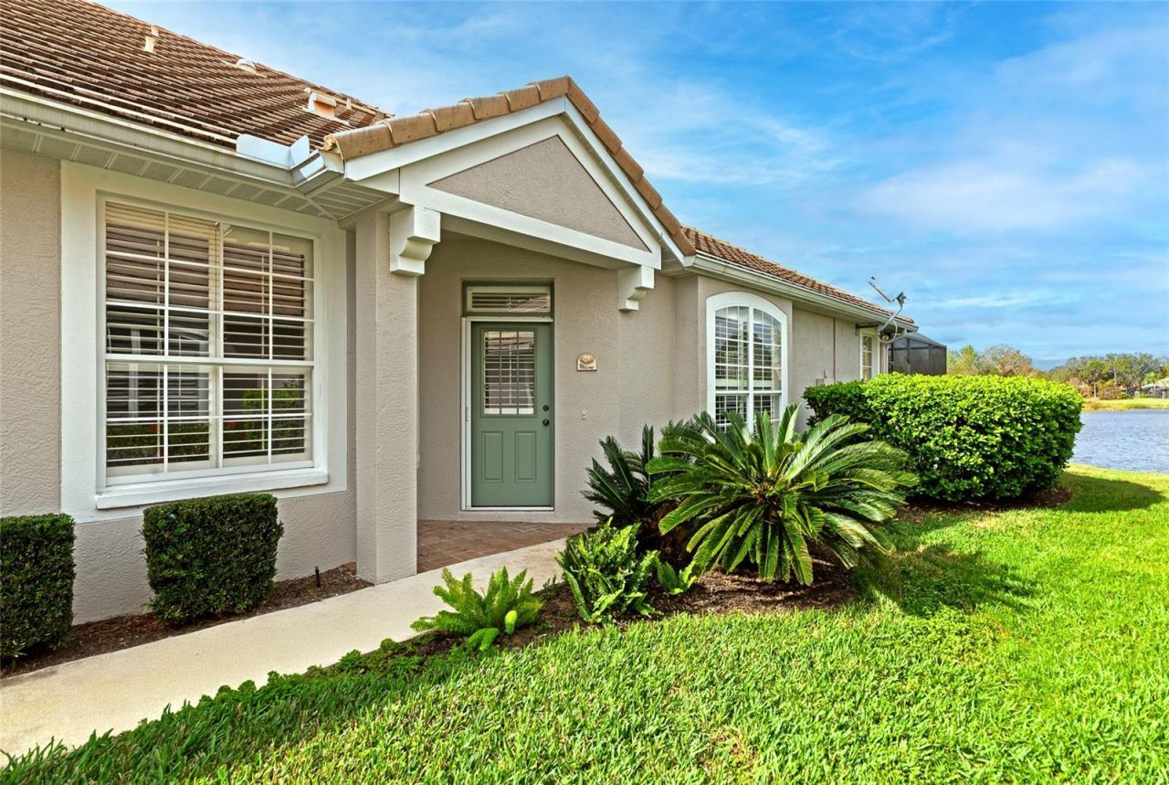 8310 Tartan Fields Circle, Lakewood Ranch, FL 34202 Photo