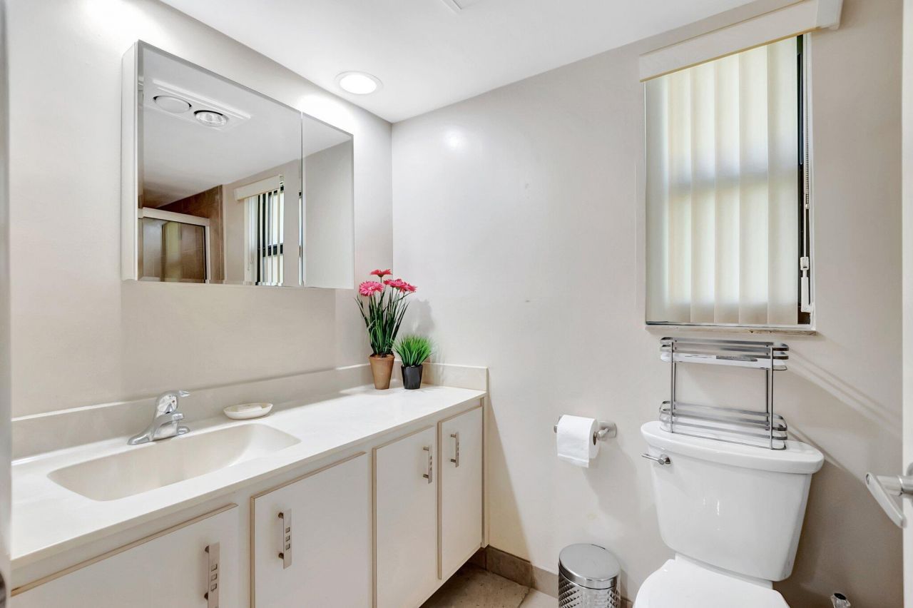 6734 Willow Wood Drive, Unit 1405, Boca Raton, FL 33434 Photo