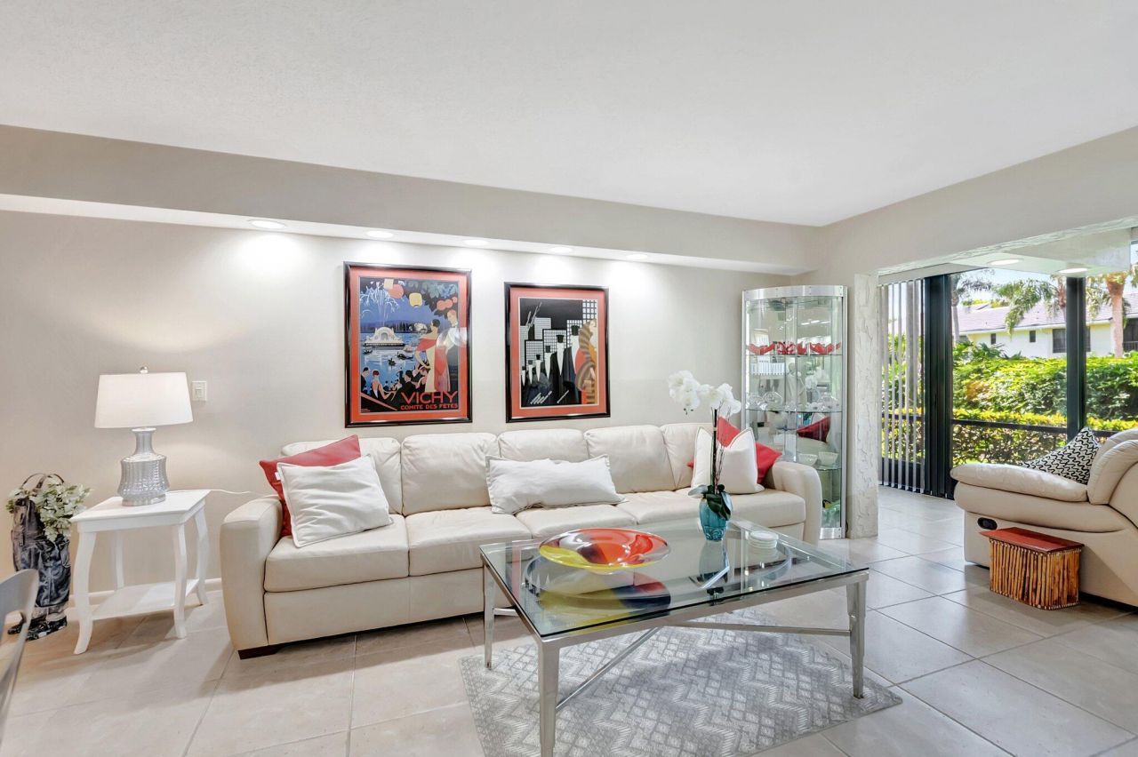 6734 Willow Wood Drive, Unit 1405, Boca Raton, FL 33434 Photo