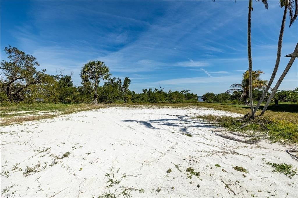 5966 Cove St, Saint James City, FL 33956 Photo