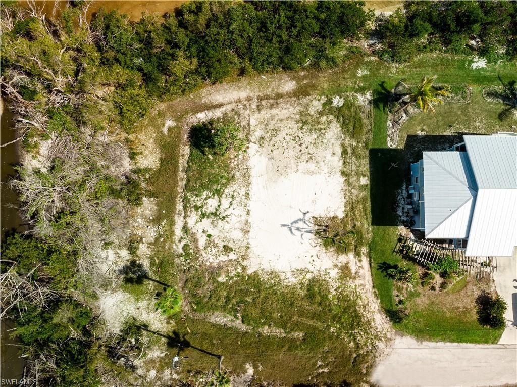 5966 Cove St, Saint James City, FL 33956 Photo