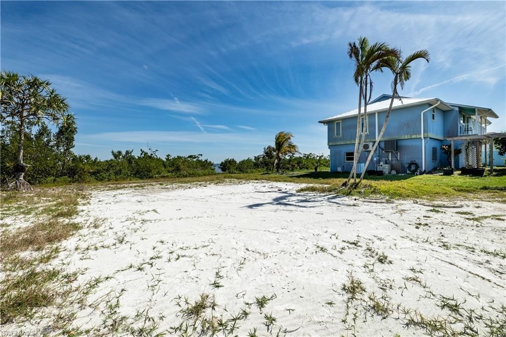 5966 Cove St, Saint James City, FL 33956 Photo