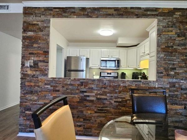 2965 Pharr Court South NW, Unit 316, Atlanta, GA 30305