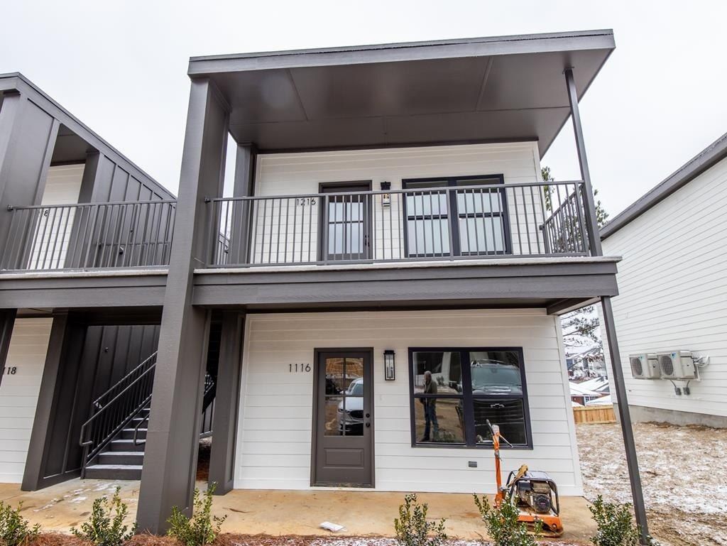 1216 Sole Cove, Oxford, MS 38655 Main Photo