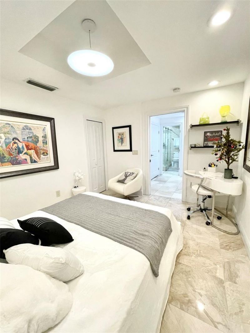 1 Beach Drive Se, Unit 2312, Saint Petersburg, FL 33701 Photo