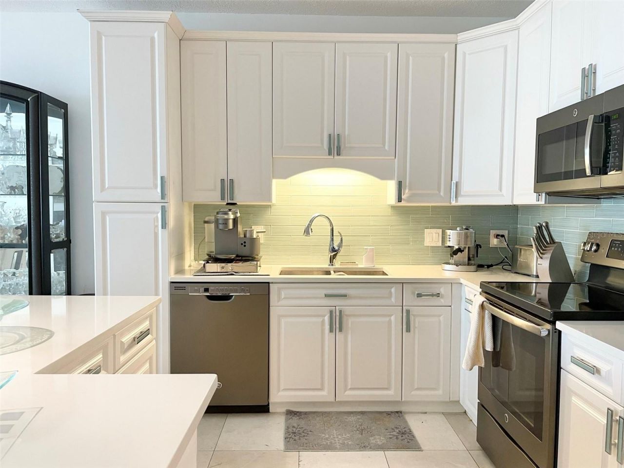 1 Beach Drive Se, Unit 2312, Saint Petersburg, FL 33701 Photo