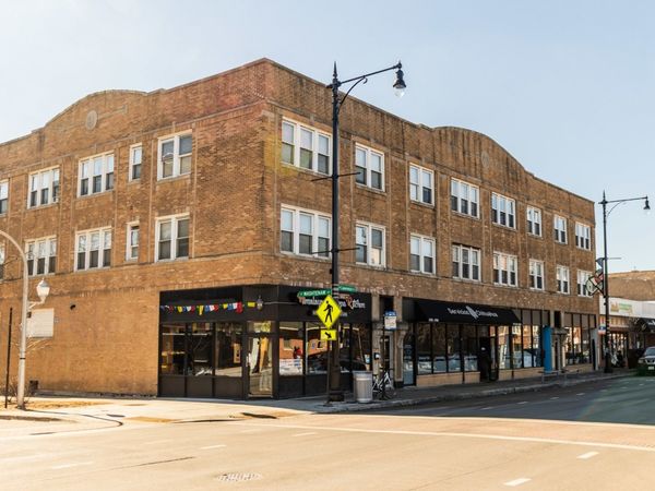 2709 W Lawrence Avenue, Unit 3, Chicago, IL 60625