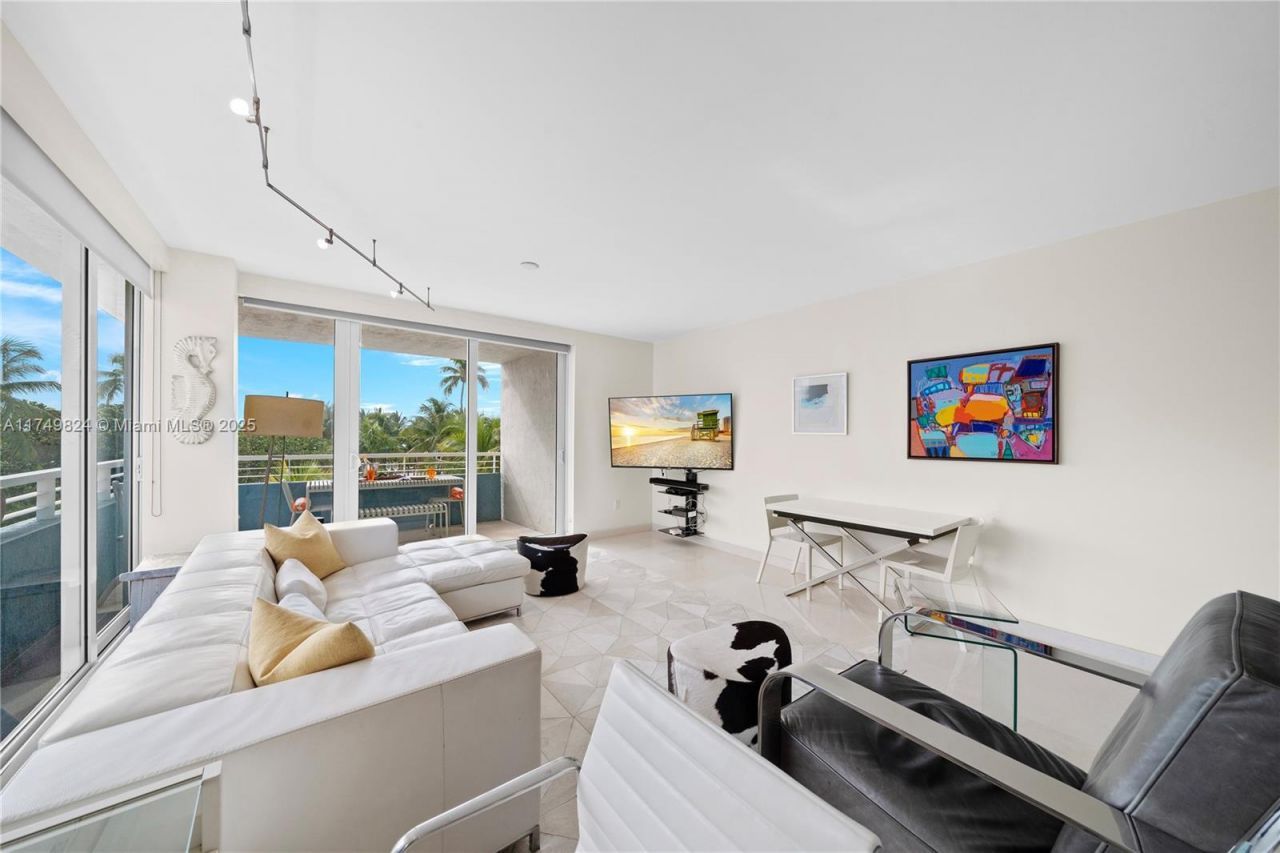 200 Ocean Dr, Unit 5D, Miami Beach, FL 33139 Photo